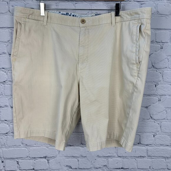 Tommy Bahama Lightweight Corduroy 10 Inch Shorts, Size 42, Bleached Sand Beige - Picture 1 of 8